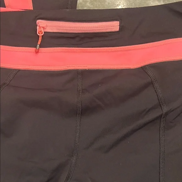 lululemon athletica Black and Pink Crop Leggings - Picture 3 of 5